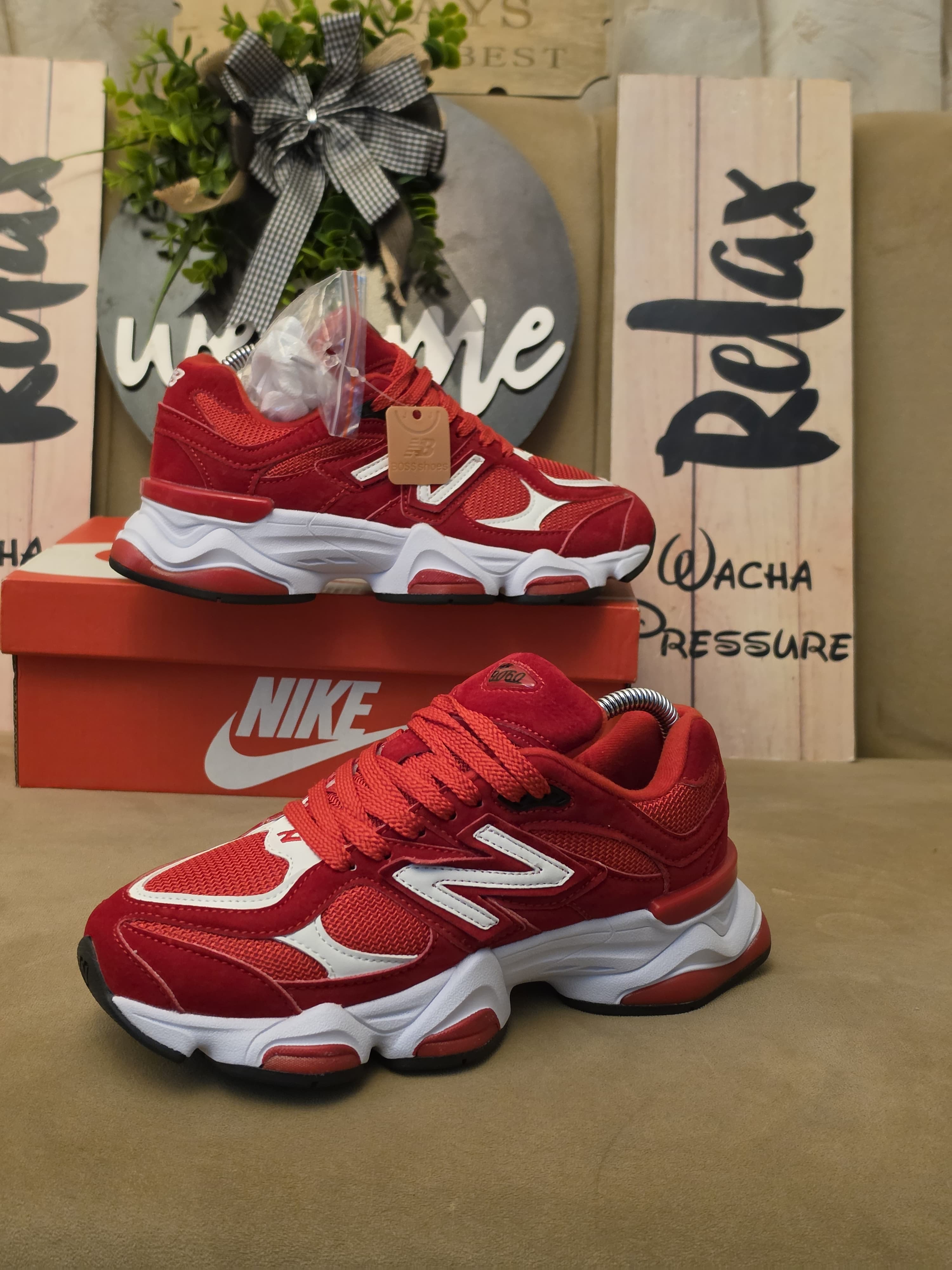 Nike 09060s